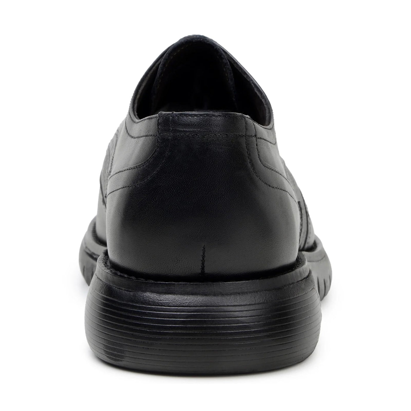 Men's Belvedere Enzo Nappa Leather Casual Wingtip Dress Shoe in Black